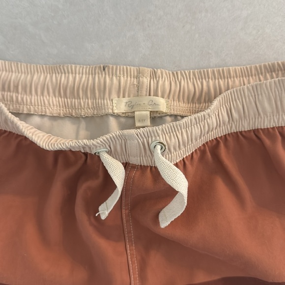 Rylee + Cru Retro Swim Trunk (4/5) - Picture 2 of 4